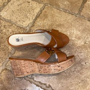 G.c wedge heels size 8 1/2